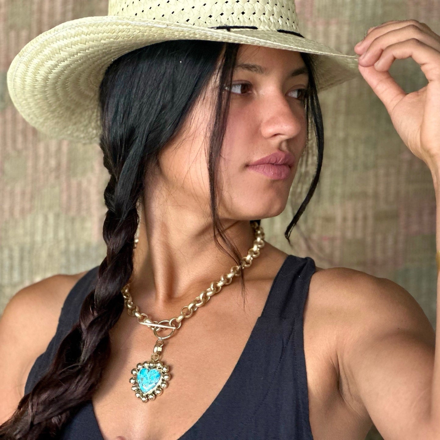 Bold Heart Chain Necklace